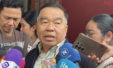 跟特朗普通完话，3小时后泰柬互相炮击并持续交火